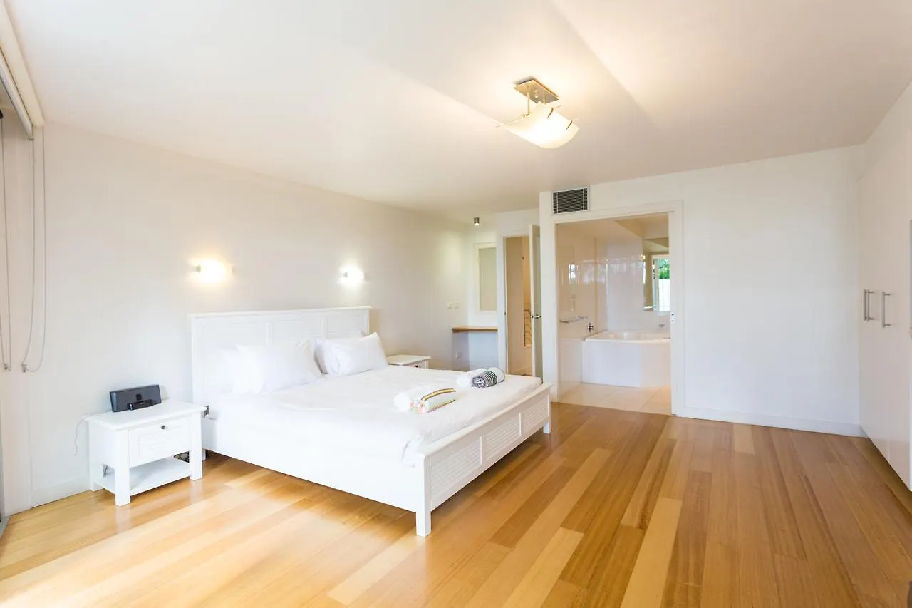 Little Cove Court Aparthotel Noosa Heads