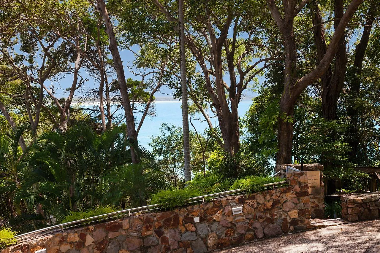 Little Cove Court Aparthotel Noosa Heads 4*,  Australia