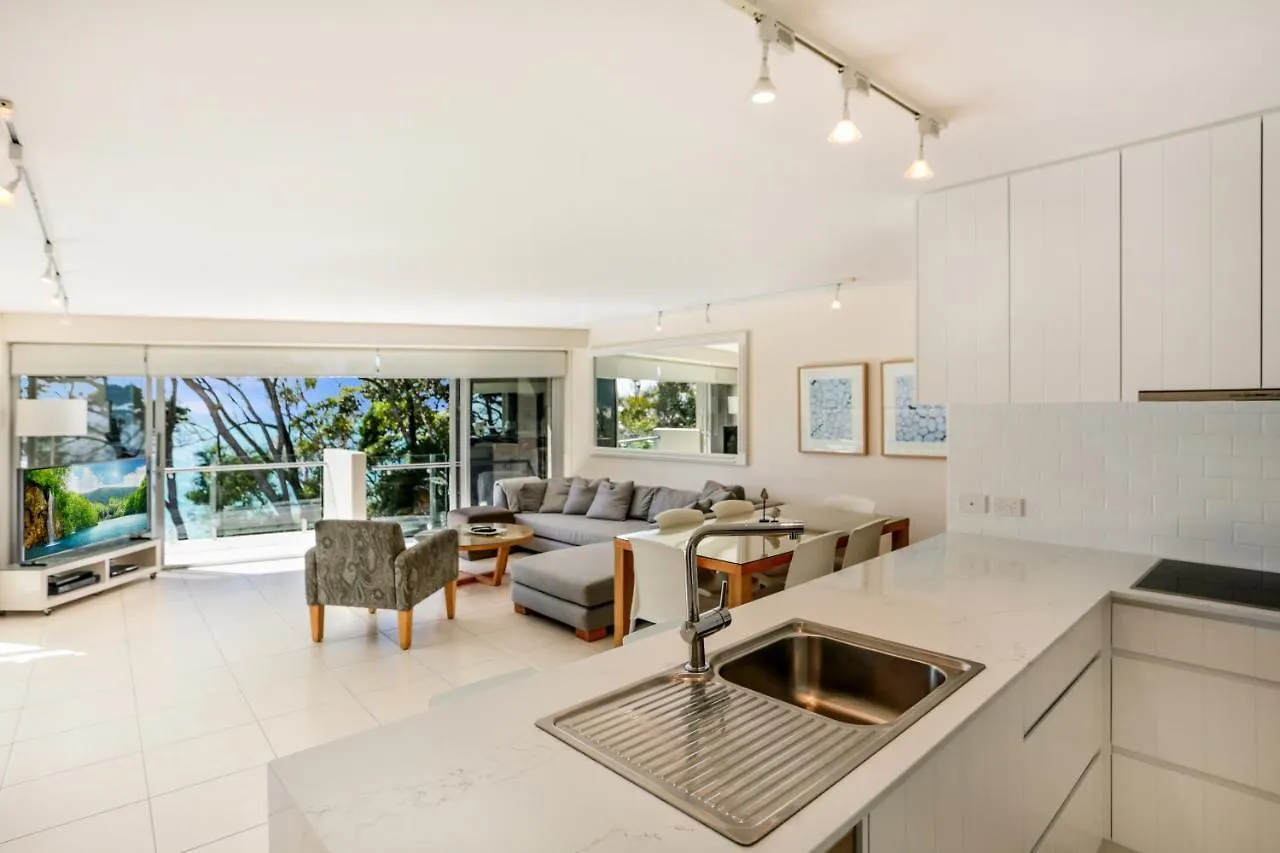 ****  Little Cove Court Aparthotel Noosa Heads Australia